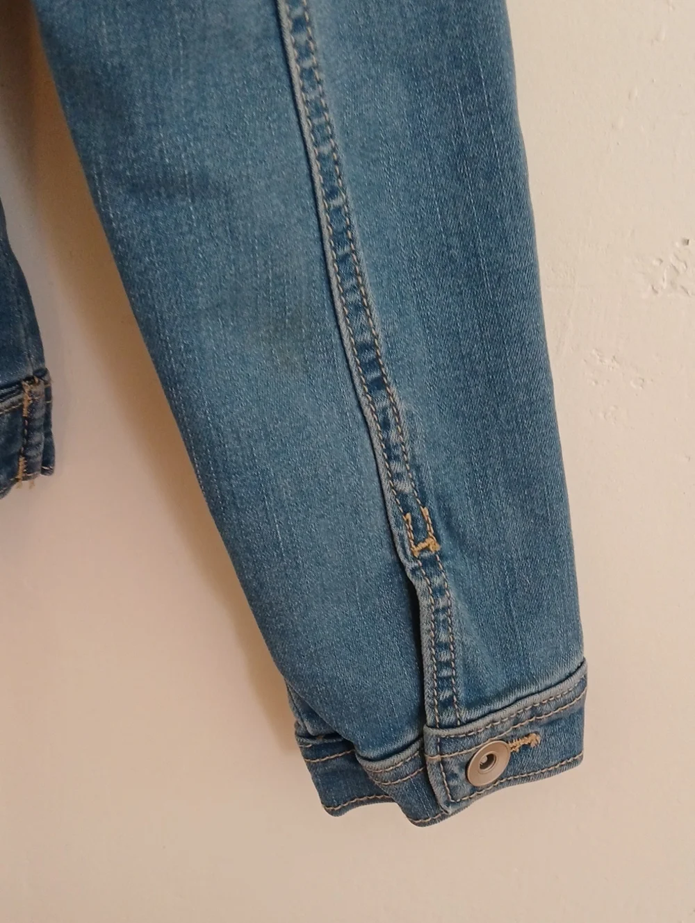 Girls jean jacket, size 10/12